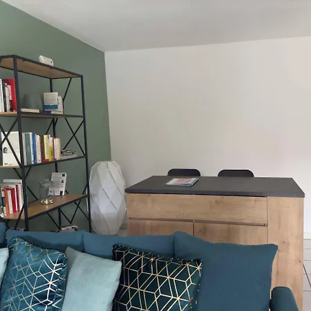 Maison De 82m2 Proche Du Mans Avec Parking Prive *