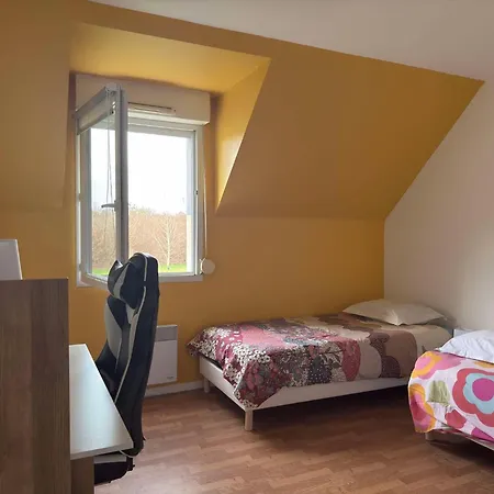 Daire Maison De 82m2 Proche Du Mans Avec Parking Prive *