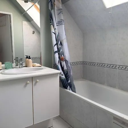 Maison De 82m2 Proche Du Mans Avec Parking Prive *