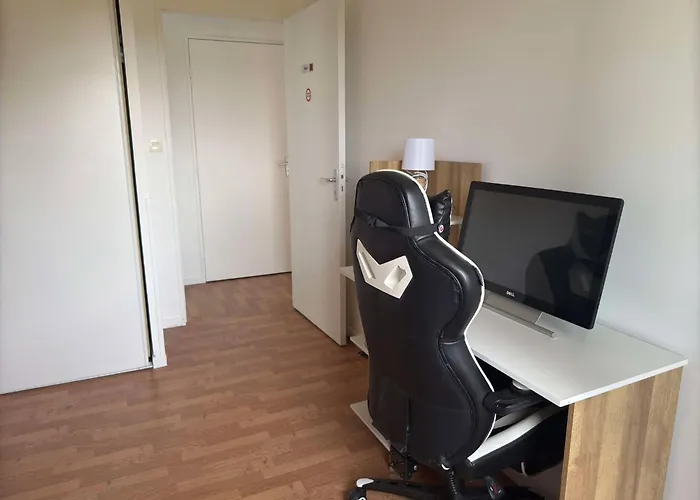 Maison De 82m2 Proche Du Mans Avec Parking Privé Ruaudin