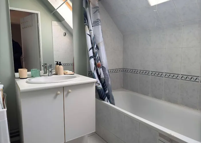 Maison De 82m2 Proche Du Mans Avec Parking Privé *